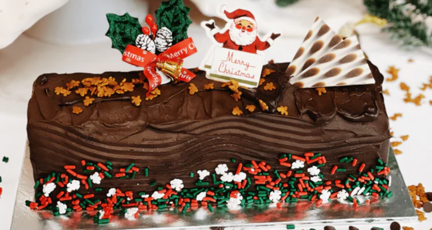 Christmas in Dhoby Ghaut: A Season of Sweet Delights with Temptations Cakes Delivery