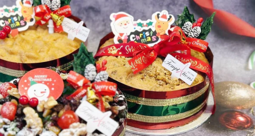Somerset: Christmas Delights with Temptations Cakes Delivery