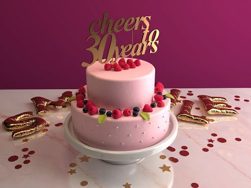 Celebrate Your Wedding Anniversary with a Gorgeous Wedding Cake