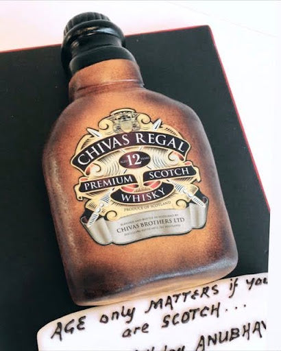 Celebrate Employee Achievements with a Thoughtful Corporate Cake