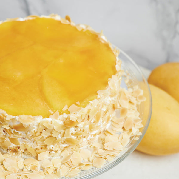 Fresh Mango Splash Cake Eggless