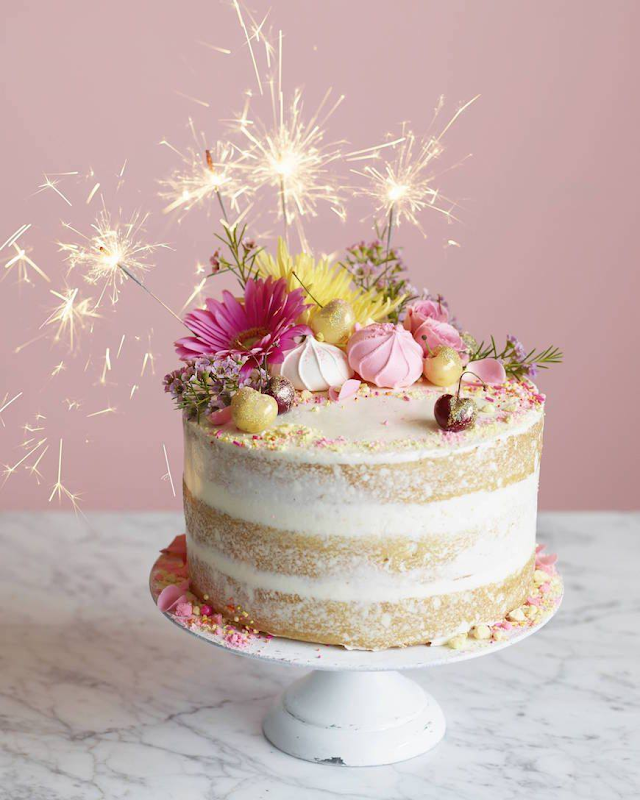 How to Order Cake Online in Singapore for a Hassle Free Celebration