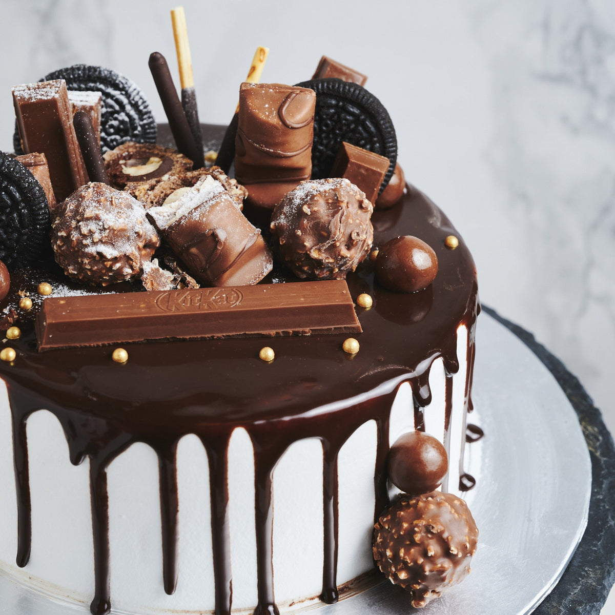 Ultimate Chocolate Etoile – Temptations Cakes Shop