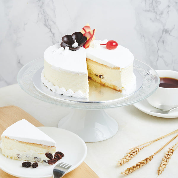 Matcha White Chocolate Drip Cake – Honeypeachsg Bakery